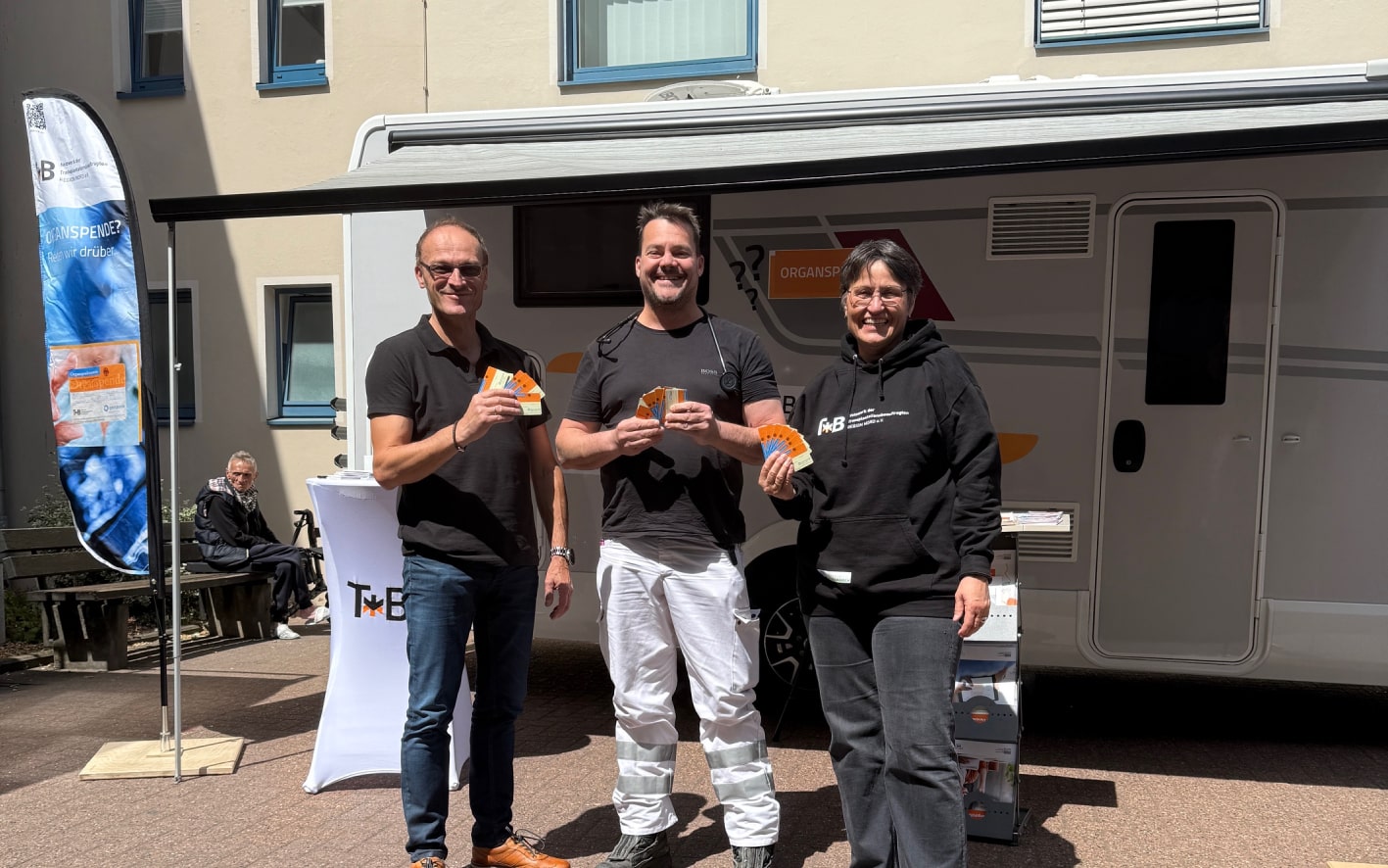 Organspende geht uns alle an – Info-Camper macht Station am St. Bernhard Hospital